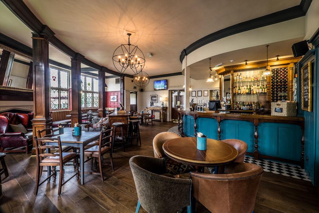 Bridge Hotel Greenford  Exterior foto