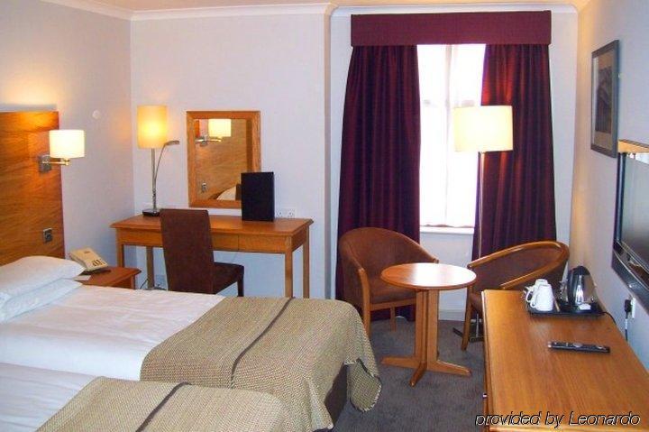 Bridge Hotel Greenford  Habitación foto